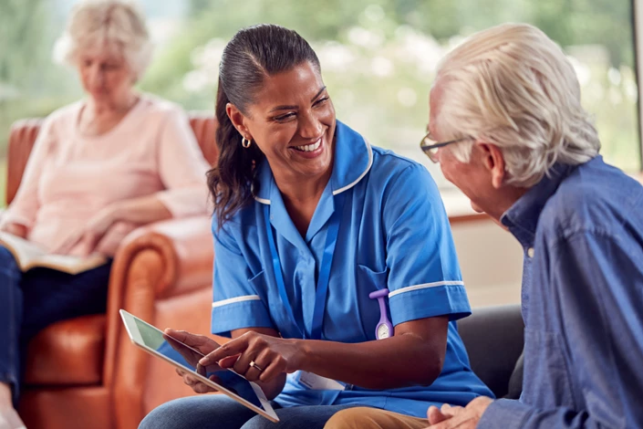 Retirement Living vs. staying at home: pros and cons