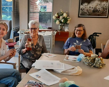 Lucinda from the Australian Red Cross and Craft Group members