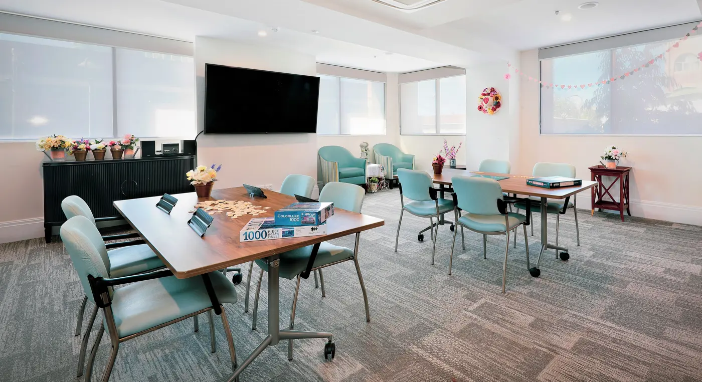 20210526-villa_marie_fortitude_valley_activityroom.jpg
